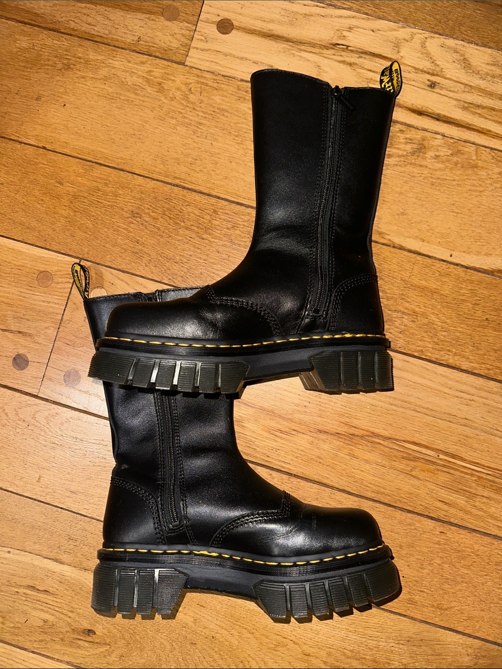 DOC MARTEN TALL BOOTS - Picture 8 of 8